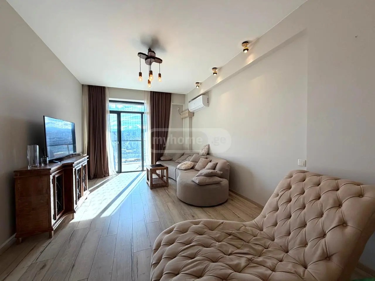 კარტოზია გ. ქ. 10 - 5 rooms