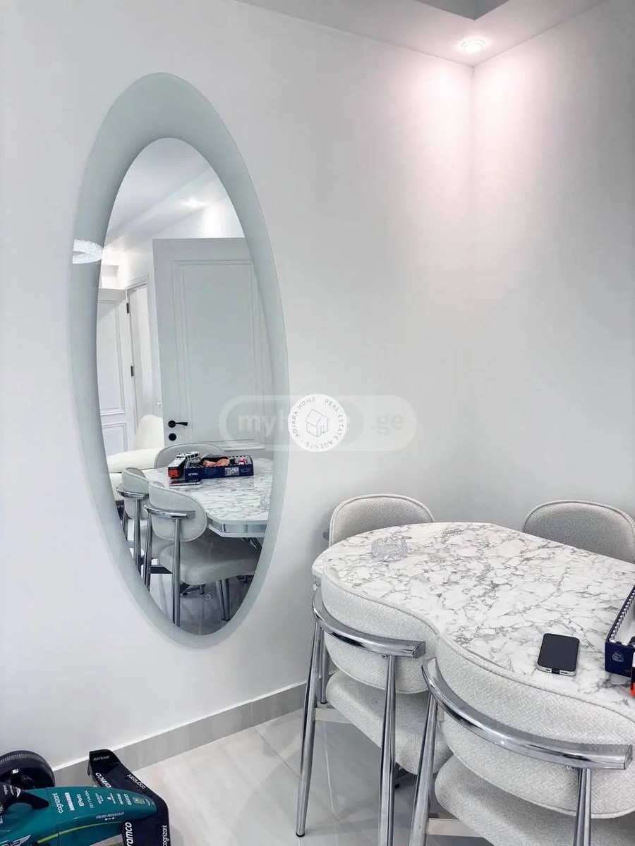 აბუსერიძე ტ. ქ. 21 - 2 rooms