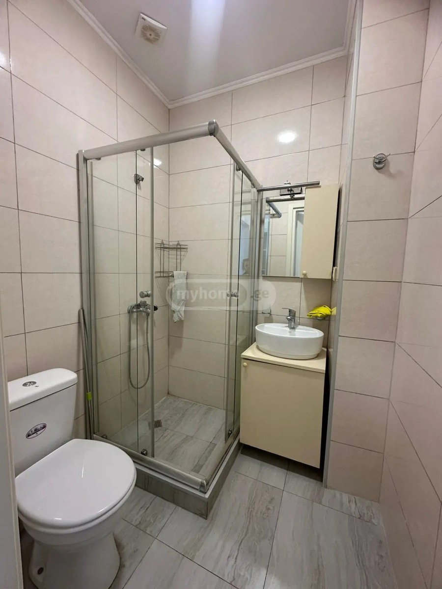 ანგისის ქ. 10 - 1 rooms