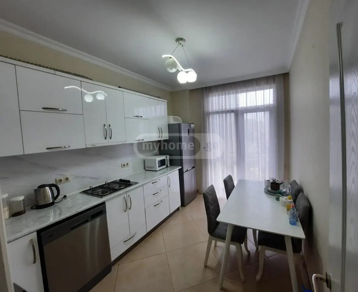 გიორგი ბრწყინვალეს ქ. 183 - 3 rooms