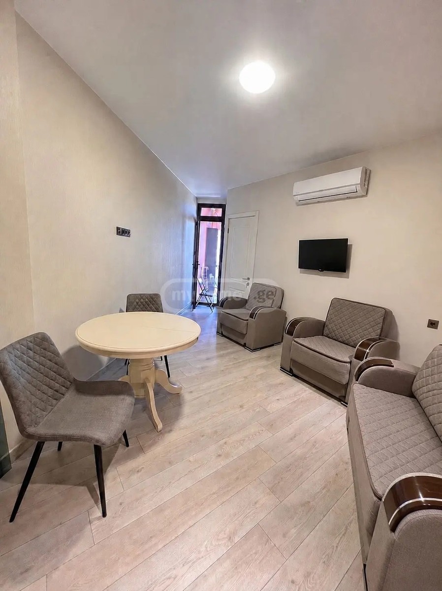 ფრიდონ ხალვაშის ქუჩა 20 - 3 rooms