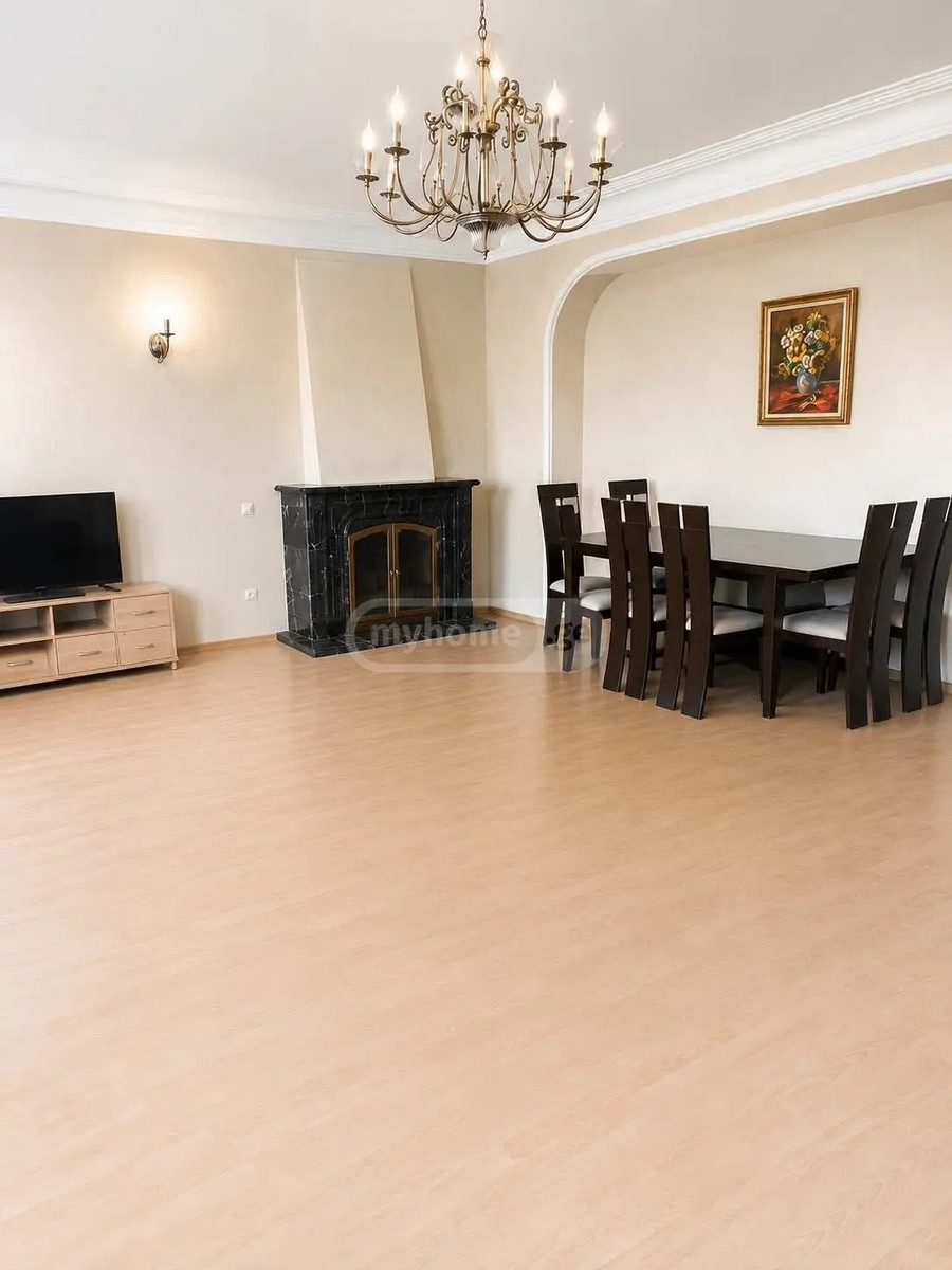 გოგებაშვილის ქ.  - 5 rooms