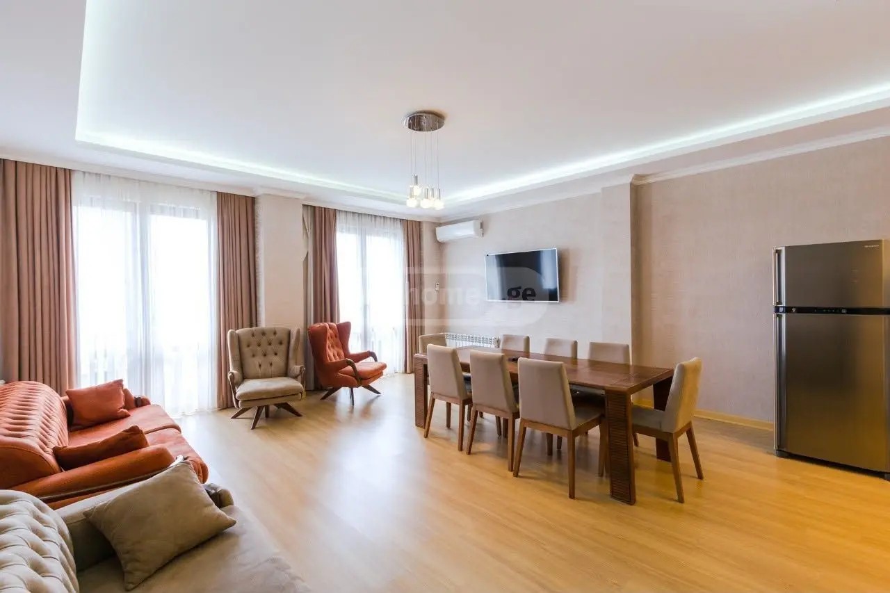 ჭავჭავაძე ი. ქუჩა  - 4 rooms