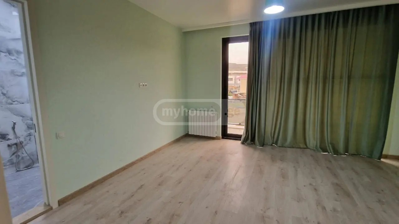 პოლიტკოვსკაია ა. ქ. (ჯიქია) 40ა - 2 rooms