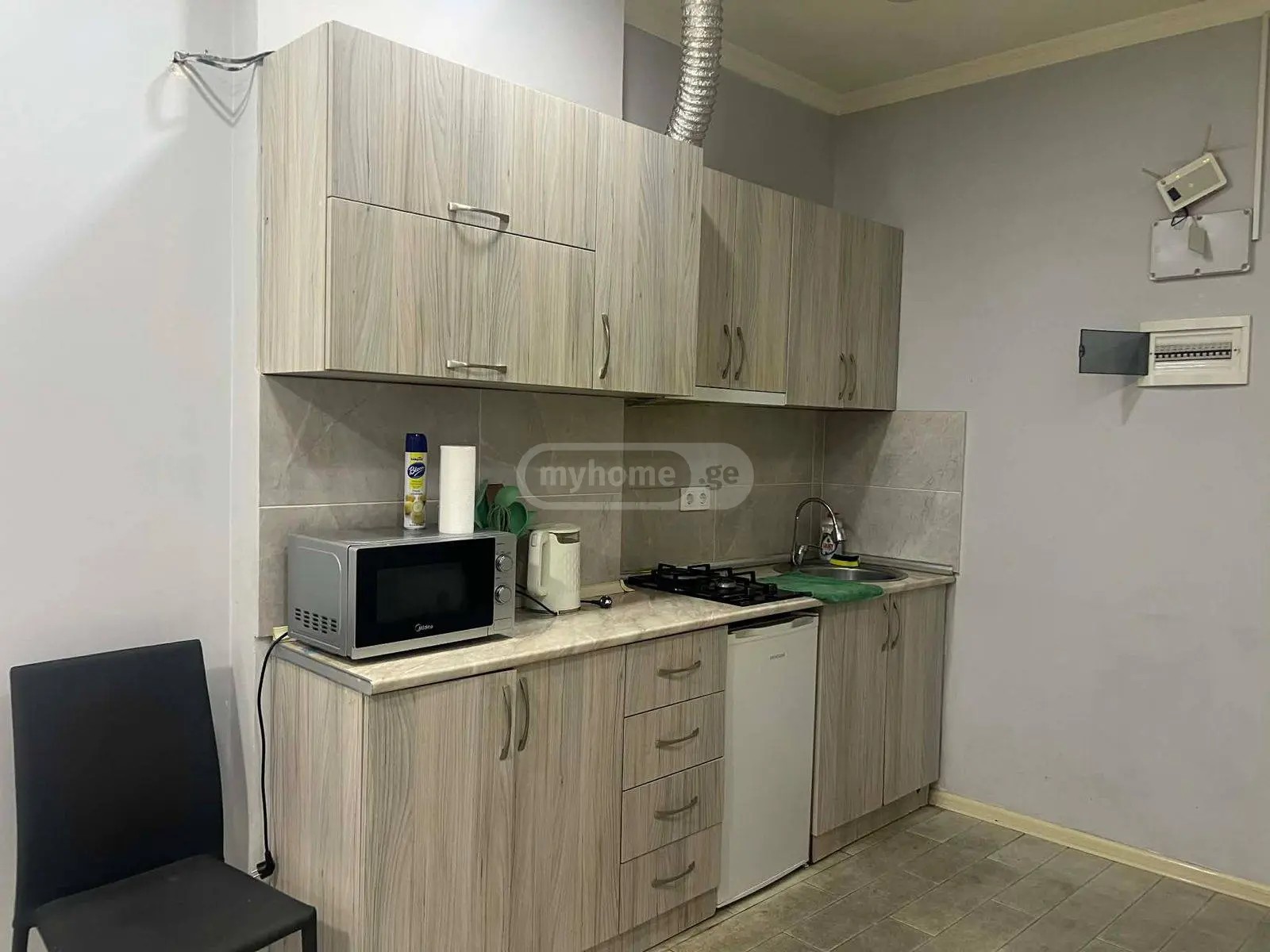 ფიროსმანი ნ. ქ. 19 - 2 rooms