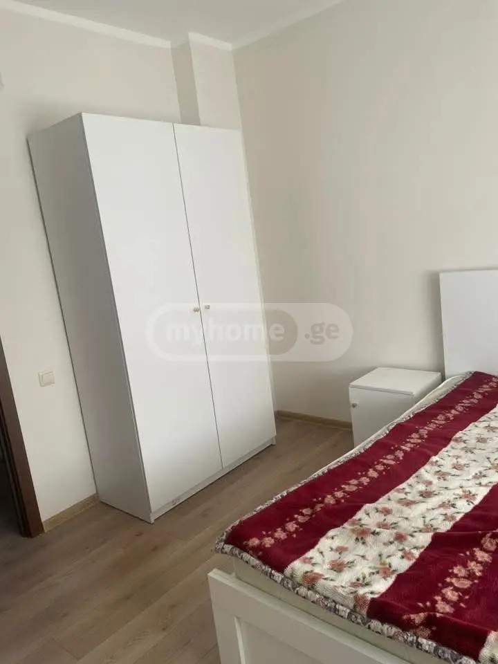 შერვაშიძის ქ. 53 - 3 rooms