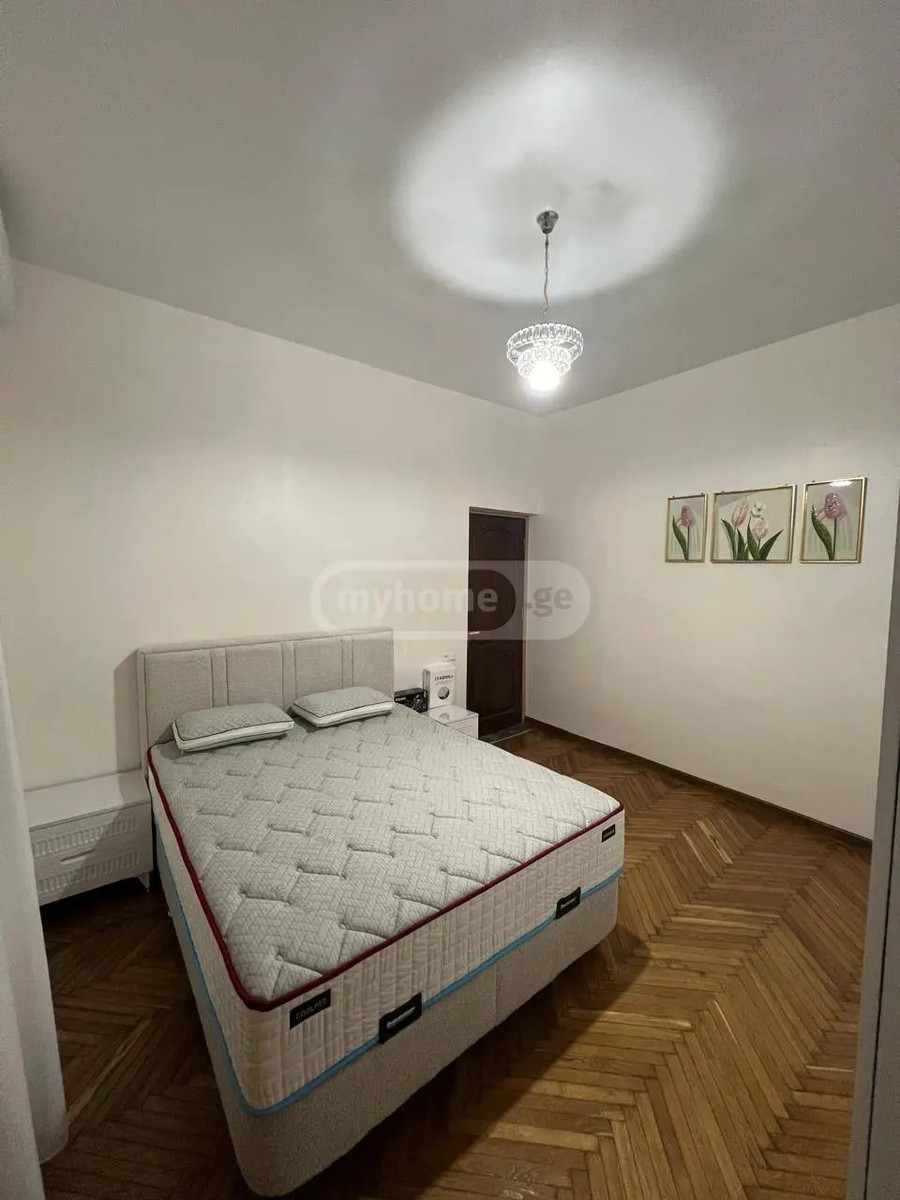 ლერმონტოვი მ. ქუჩა  - 3 rooms