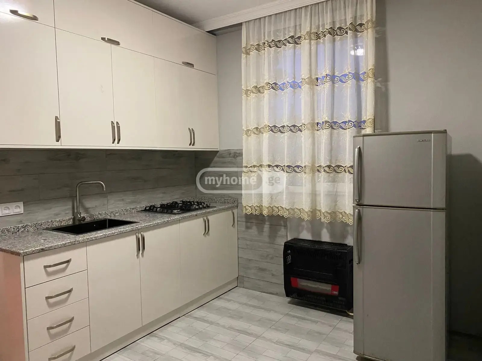 ასათიანი ლა. ქ. 0 - 1 rooms