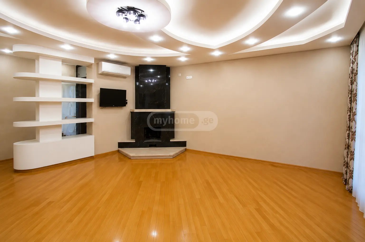 გაზაფხულის ქ.  - 4 rooms