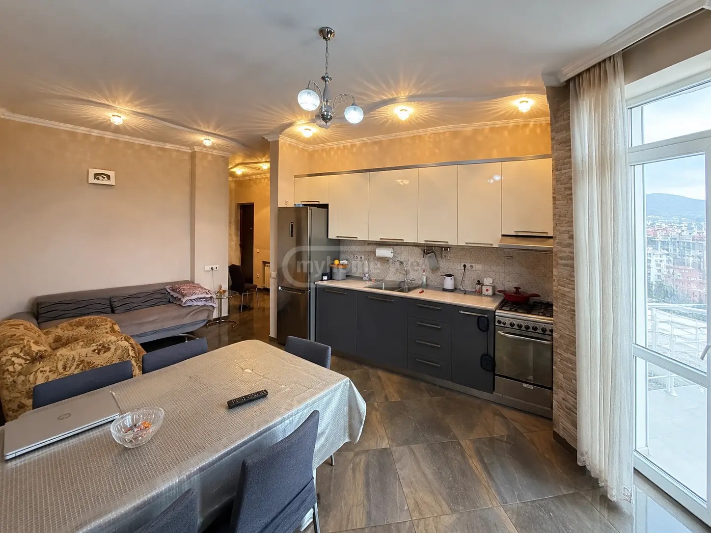 ჭავჭავაძე ი. ქ. 5 - 3 rooms