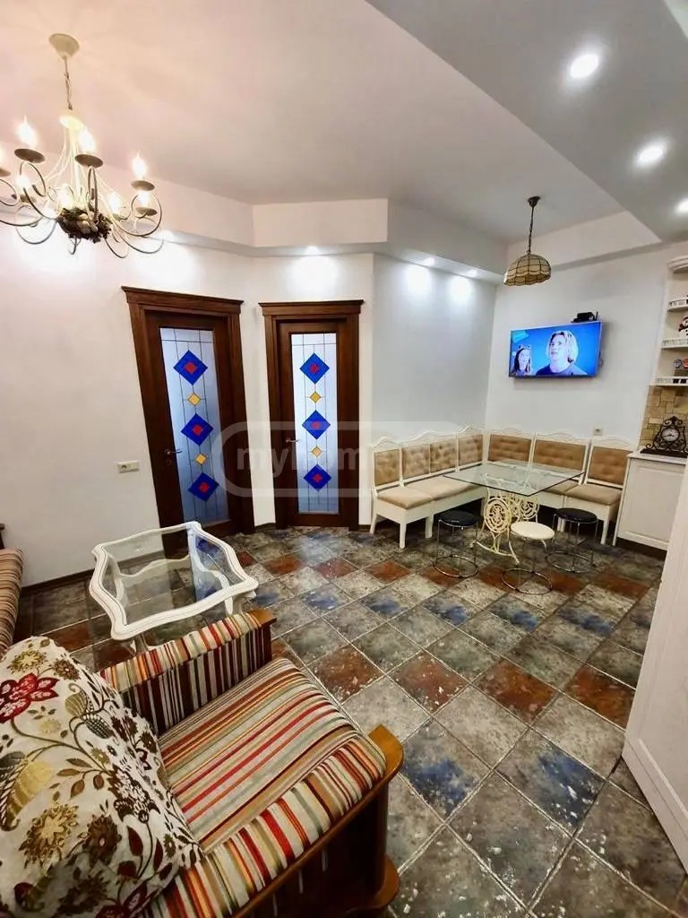ხიმშიაშვილი შ. ქ. 1 - 3 rooms