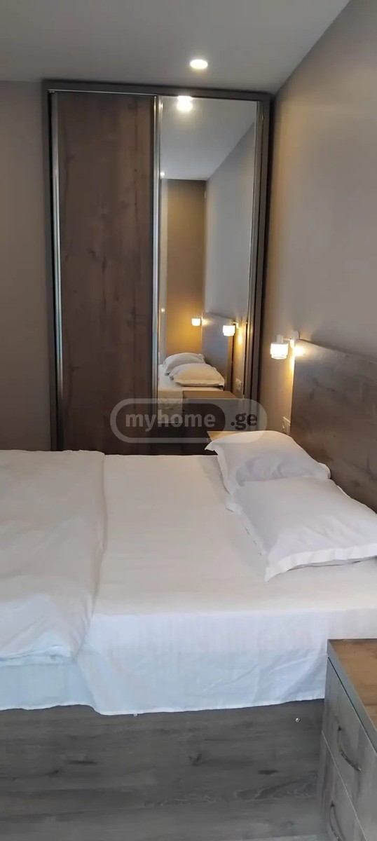 ნიჟარაძე რ. ქუჩა 18 - 2 rooms