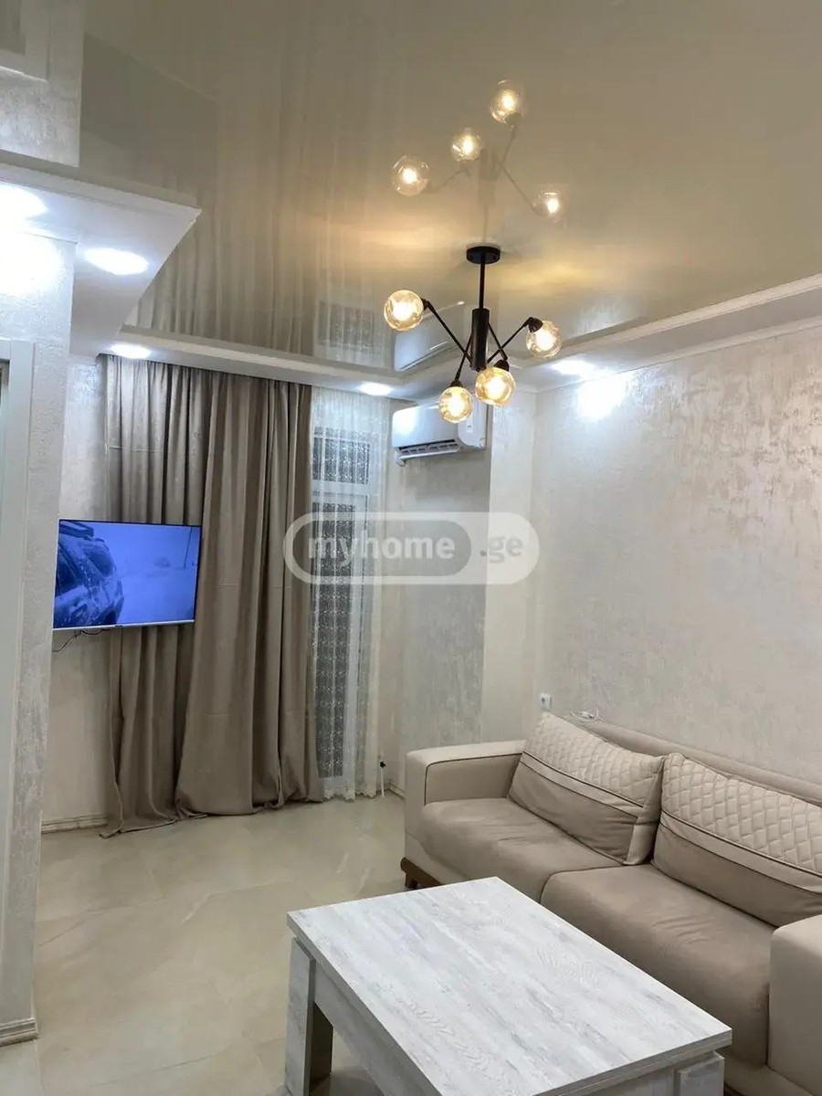 ანგისის ქ. 20 - 4 rooms