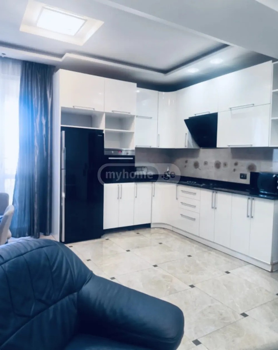რუსთაველის ქ. 61 - 3 rooms