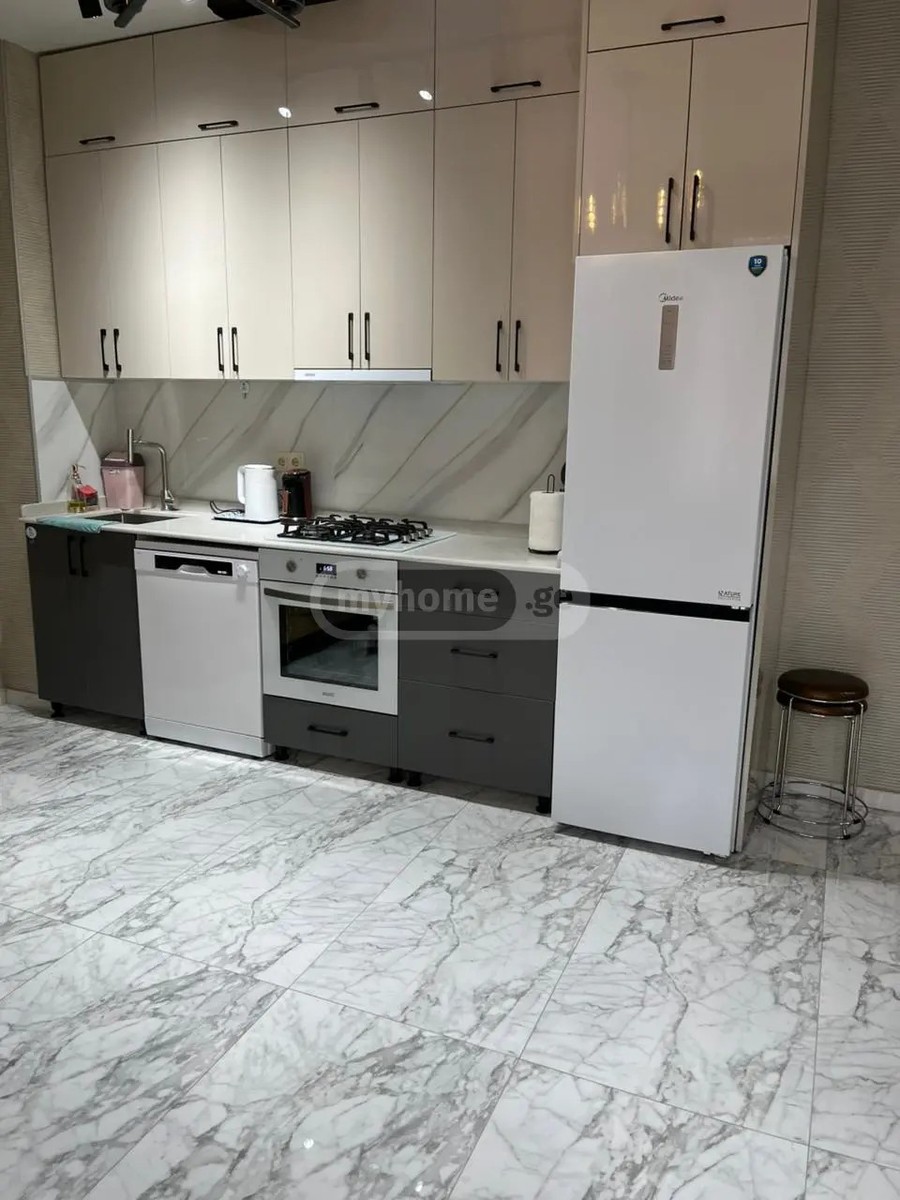 ანგისის ქ. 50 - 3 rooms