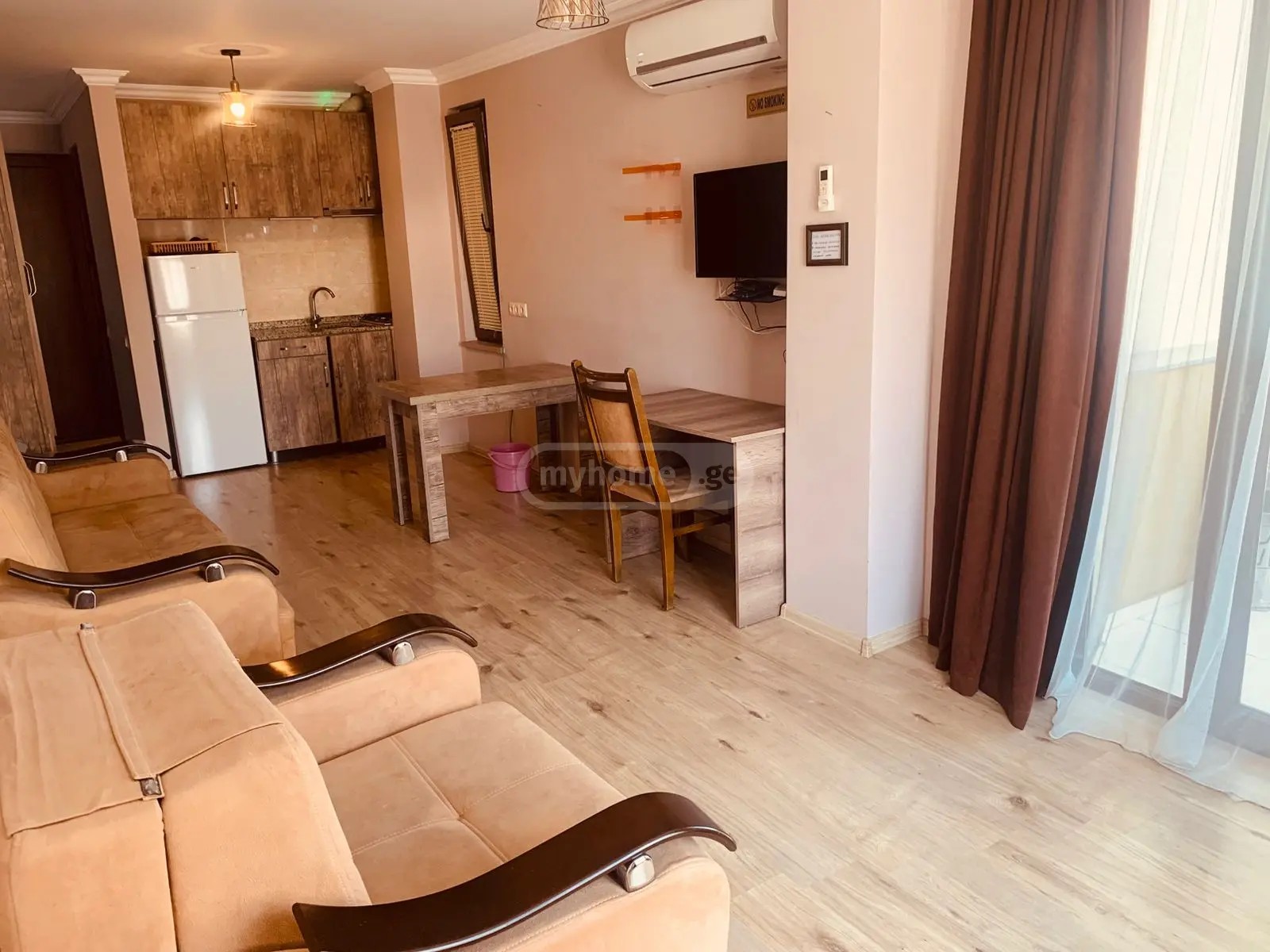 მაზნიაშვილი გ. ქ. 40 - 3 rooms
