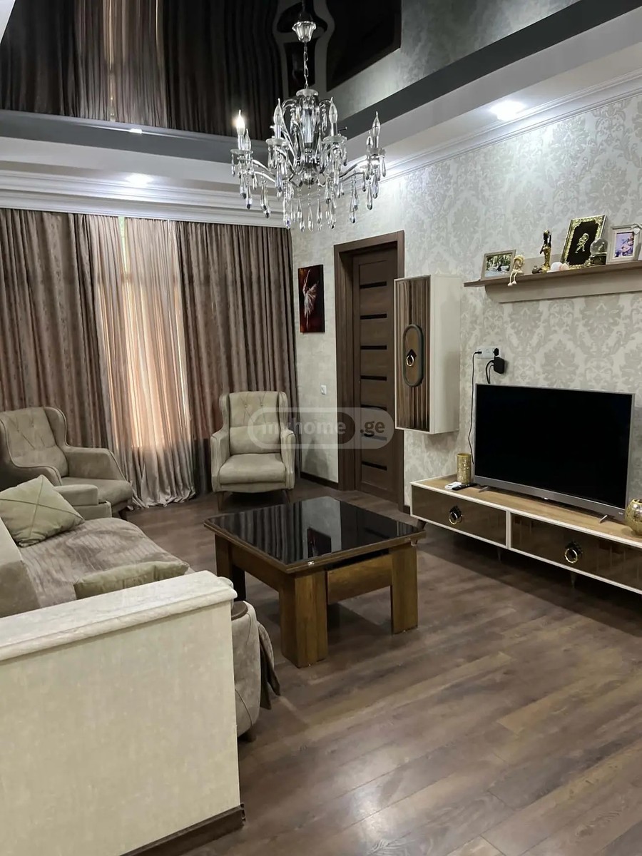რუსთაველის შეს. 24 - 5 rooms