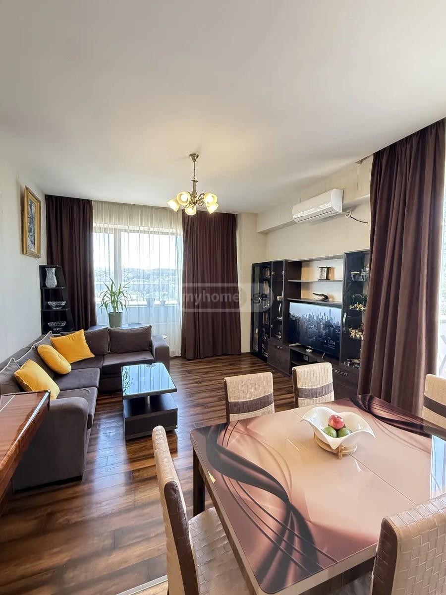 ბოჭორიშვილის ქ. 24 - 3 rooms