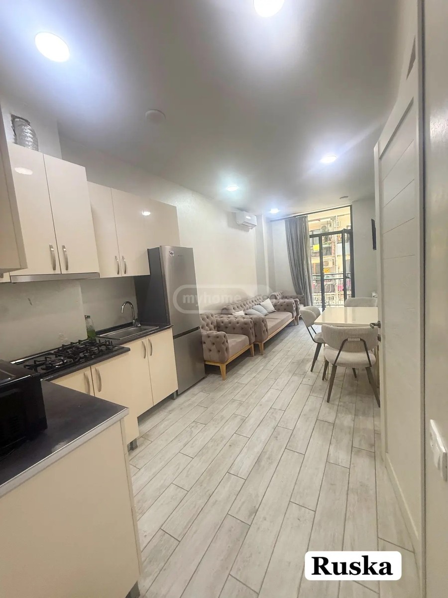 გორგასალი ვ. ქ. 76 - 3 rooms