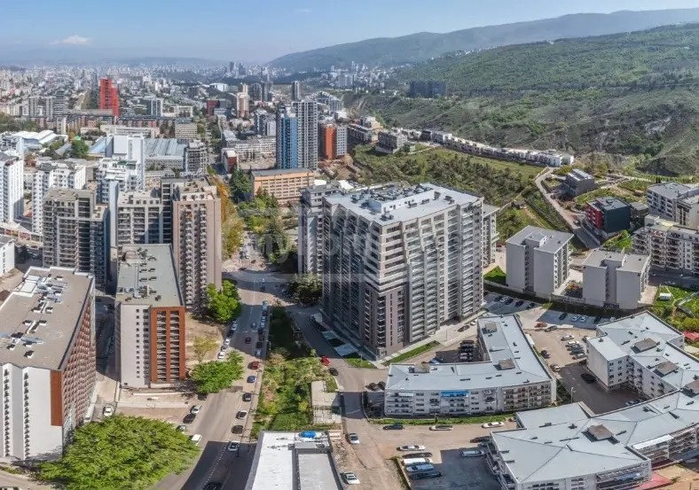 პოლიტკოვსკაია ა. ქ. (ჯიქია) 34 - 3 rooms