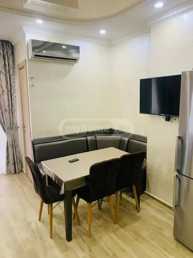 ხიმშიაშვილი შ. ქ. 0 - 3 rooms