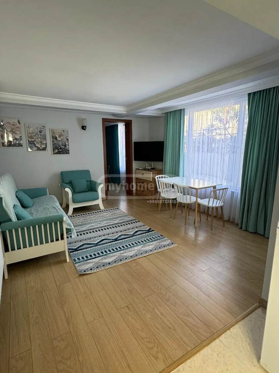 ვახტანგ შამილაძე - 2 rooms