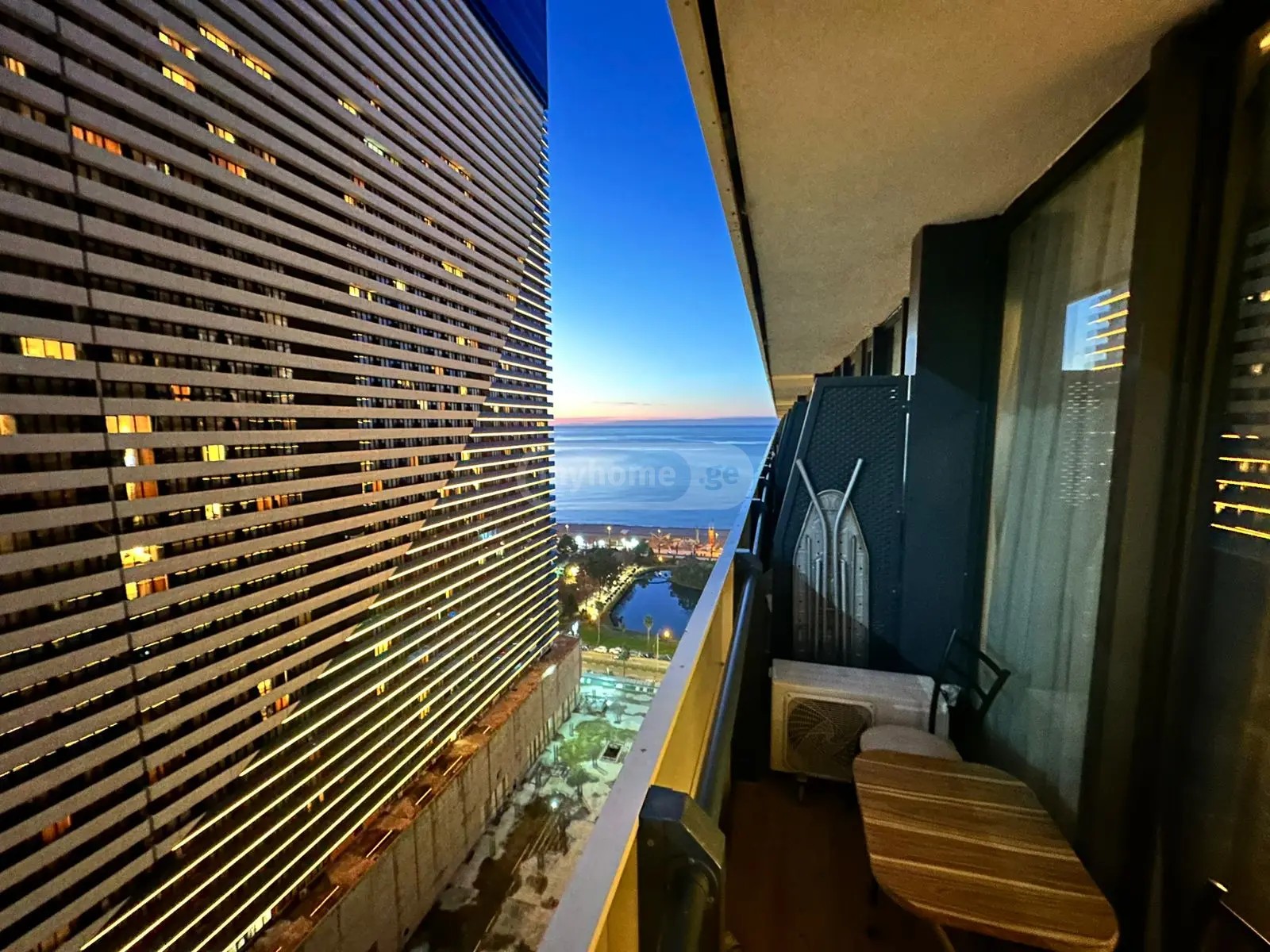 ხიმშიაშვილი შ. ქ. 7ბ - 1 rooms