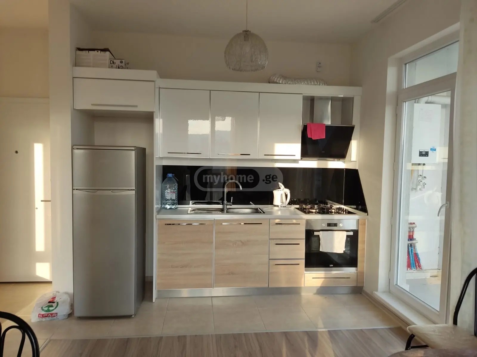 ბობ უოლშის ქუჩა 32 - 2 rooms