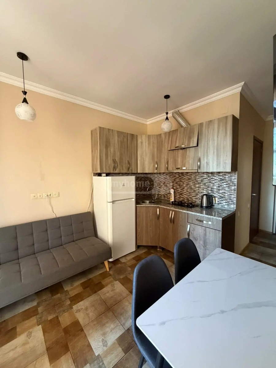 ხიმშიაშვილი ს. ქ. 20 - 3 rooms