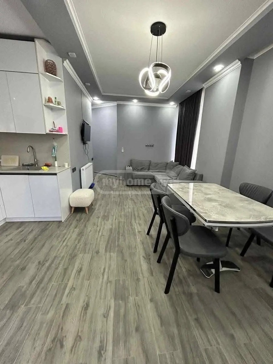 ბესიკის ქ. 65 - 4 rooms