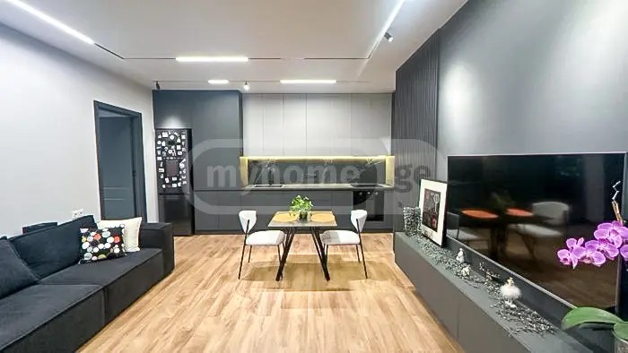 აღმაშენებლის ხეივ. 188 - 3 rooms