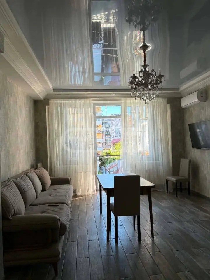 26 მაისის ქ.  - 2 rooms