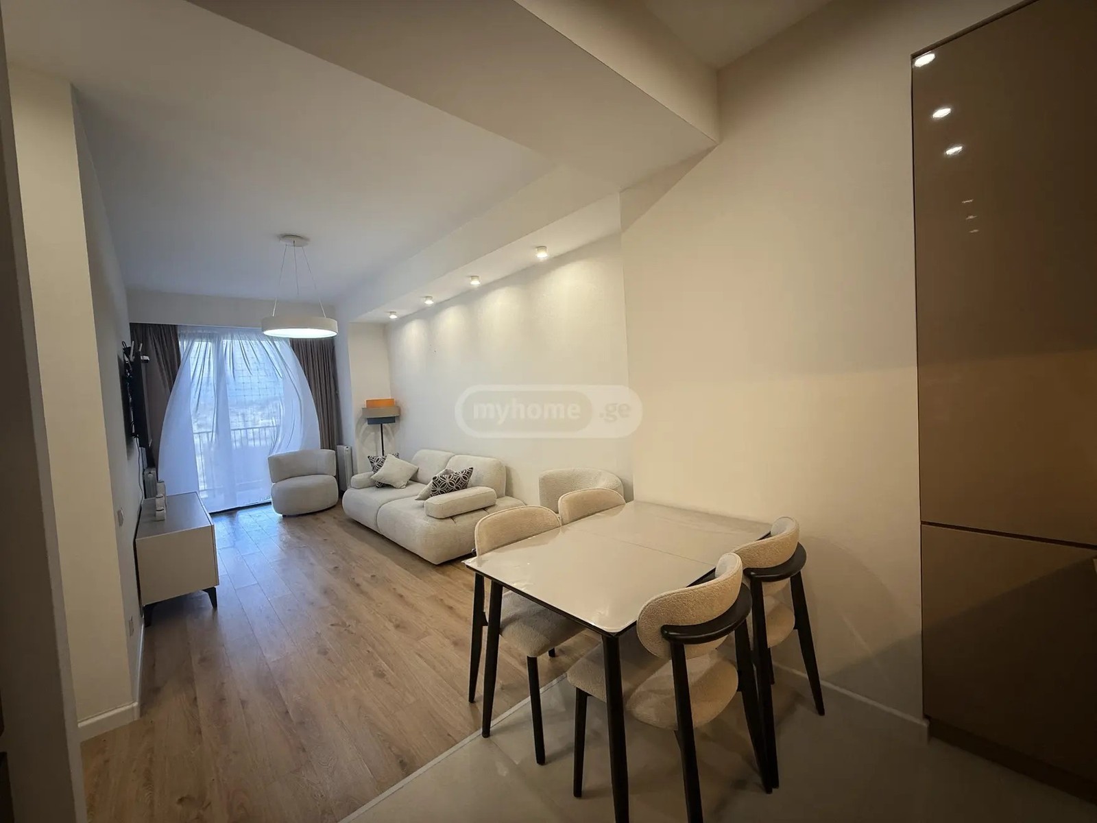 შარტავას ქ.  - 3 rooms