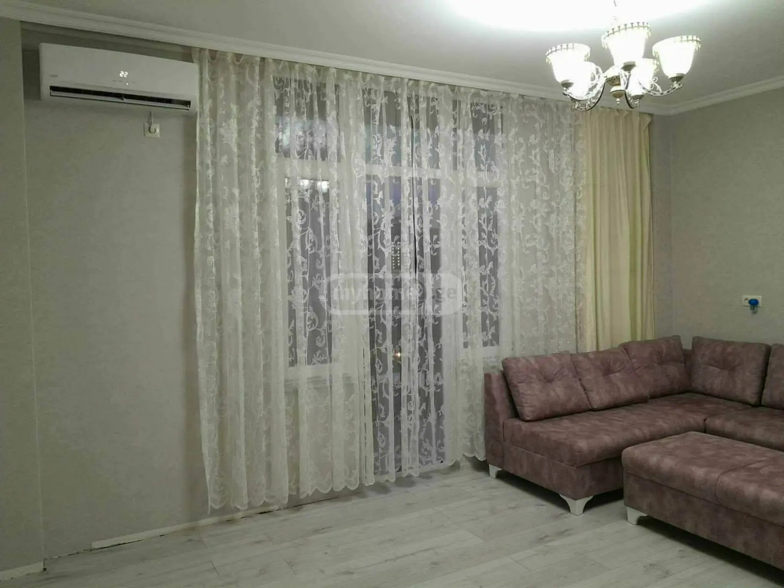 ანგისის ქ. 31ბ - 3 rooms