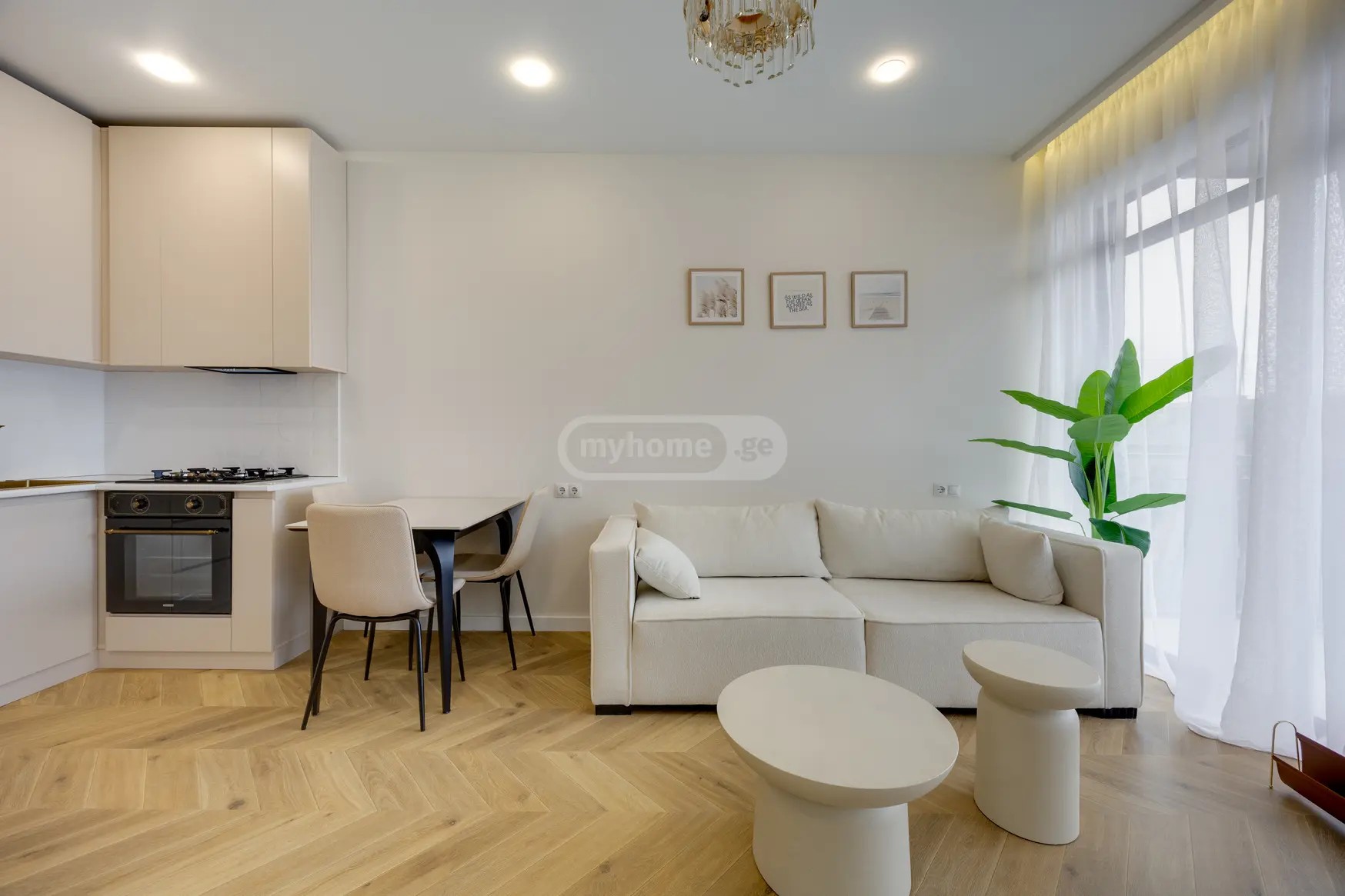 დავარის ქ. 53 - 3 rooms