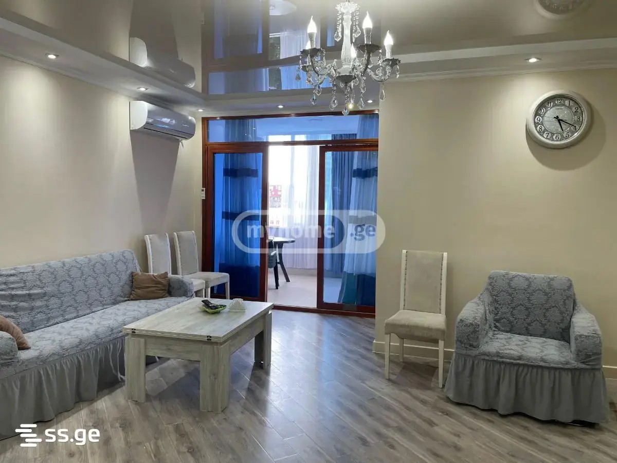 ანგისის ქ. 1 - 3 rooms