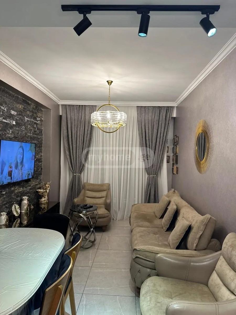 ქედის ქ. 32 - 3 rooms