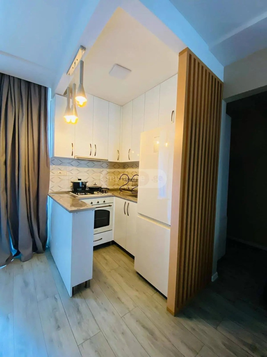 ანგისის ქ. 46 - 3 rooms