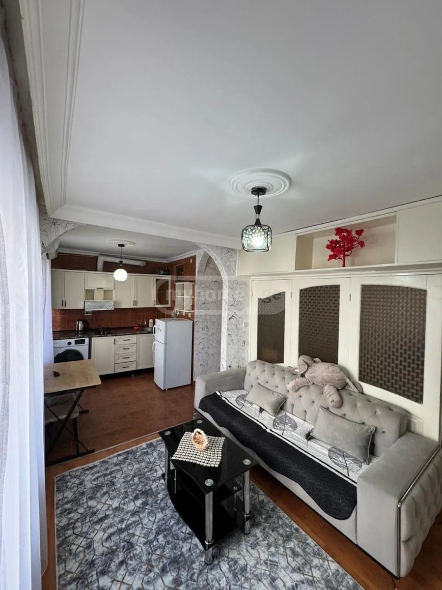 მერკვილაძე გ. ქ. 2 - 2 rooms