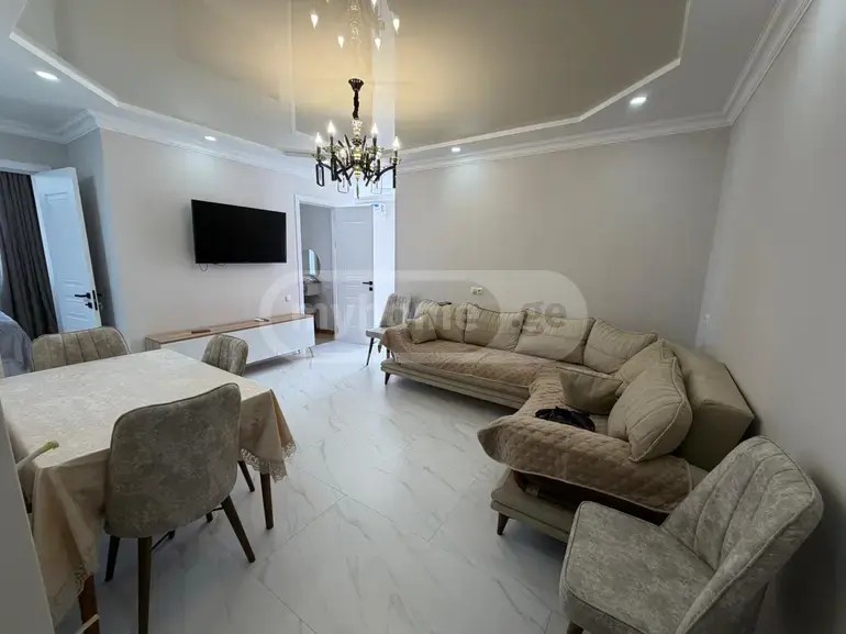 ანგისის ქ. 0 - 4 rooms