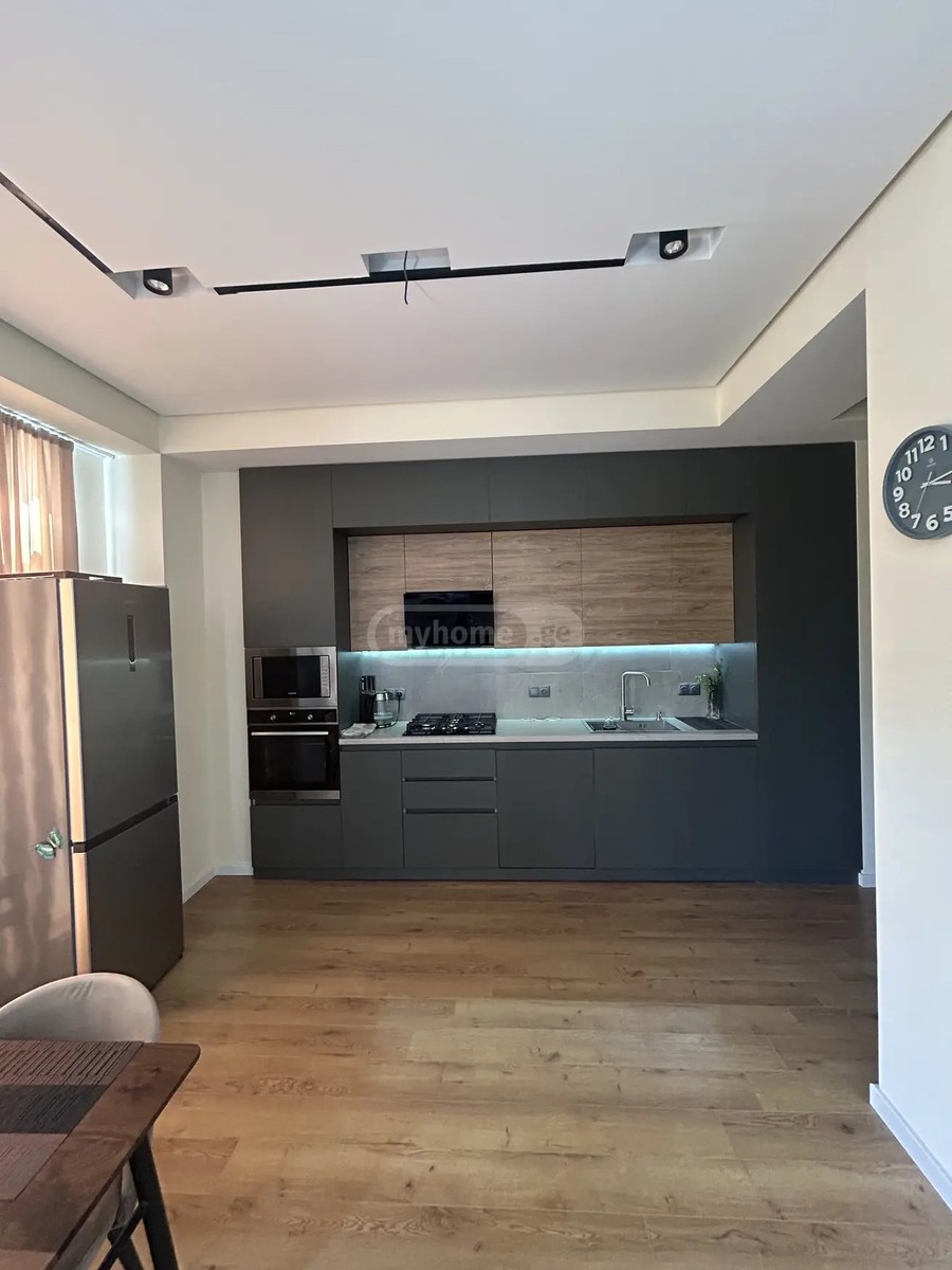 ვანის ქ. 4 - 3 rooms