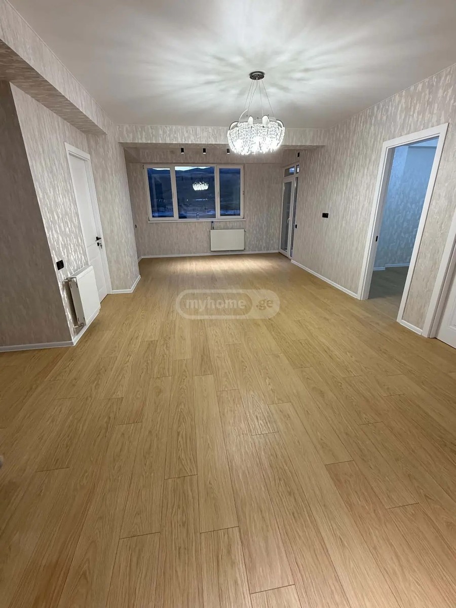 დემეტრე თავდადებულის ქ. 40 - 4 rooms