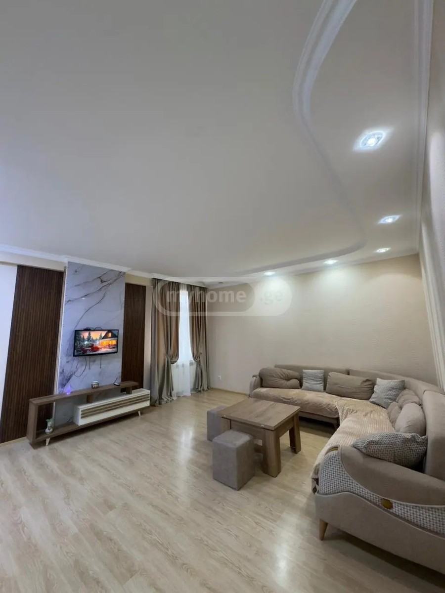 სოხუმის ქ.  - 4 rooms