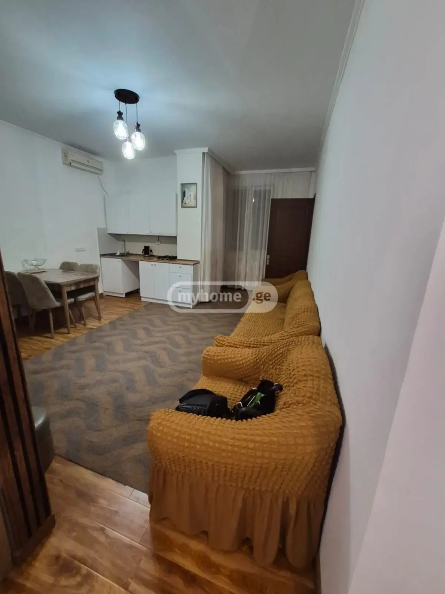 გორგასალი ვ. ქ.  - 3 rooms