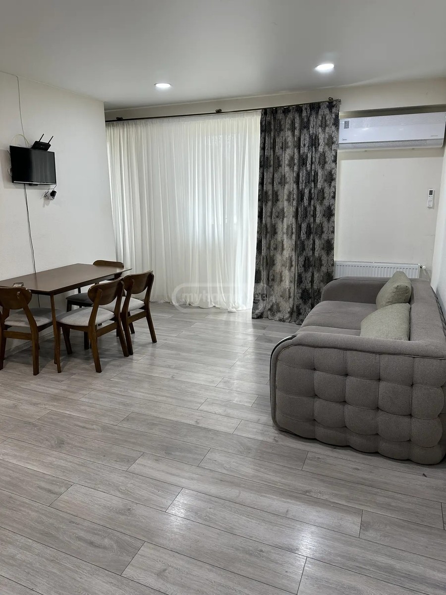 პეტრე იბერის ქ. 7 - 3 rooms