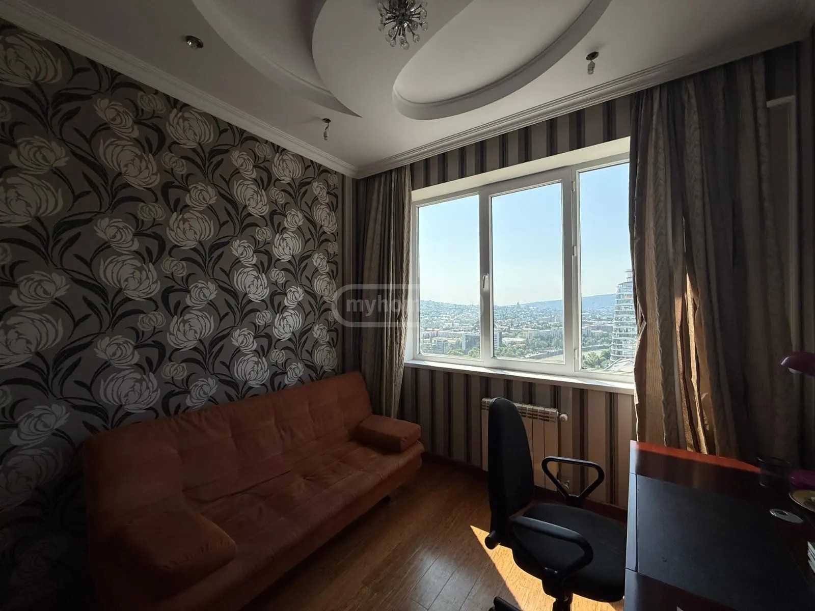 კვერნაძე ბ. ქ.  - 6 rooms