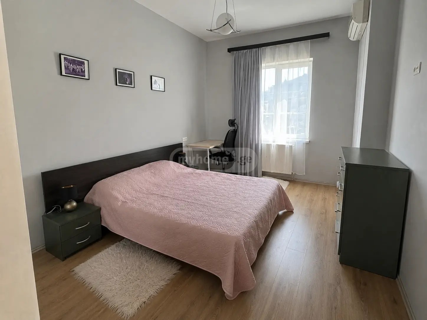 ჭავჭავაძე ი. გამზირი  - 3 rooms