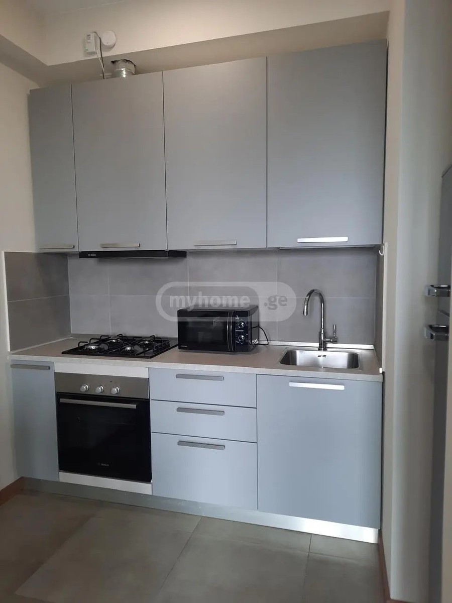 გაზაფხულის ქ. 4 - 2 rooms