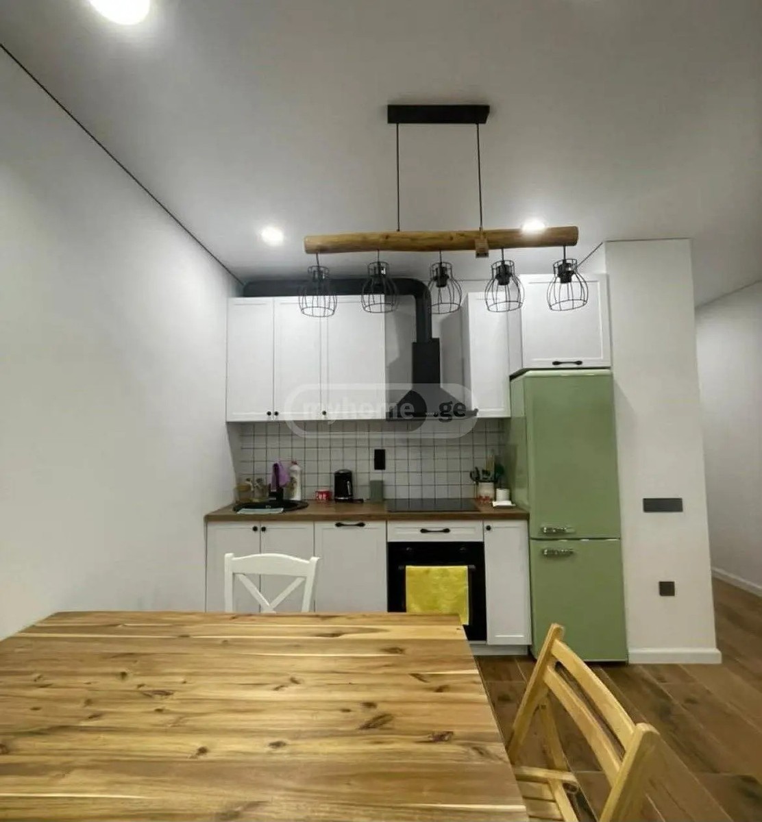 აბუსერიძე ტ. ქ.  - 2 rooms