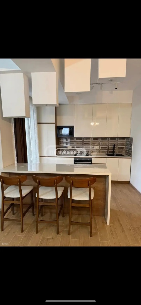 ნიკეას ქ.  - 3 rooms
